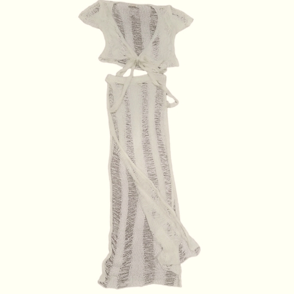 Love Sense Cream Crochet Cover Up Two Piece Skirt Set Size Medium - Picture 3 of 6